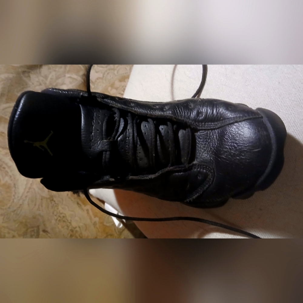 Nike Air Jordans 13 Retro Black Size 9.5